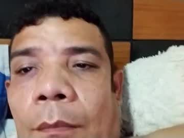 Javi6110 Chaturbate stream image from May 07, 2025