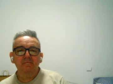 Apixaba Chaturbate stream image from May 07, 2025