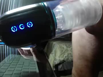 Blueyesguy3821 Chaturbate stream image from May 07, 2025