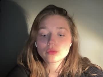 Niki__Mi Chaturbate stream image from May 07, 2025
