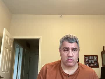 Showmet Chaturbate stream image from May 07, 2025