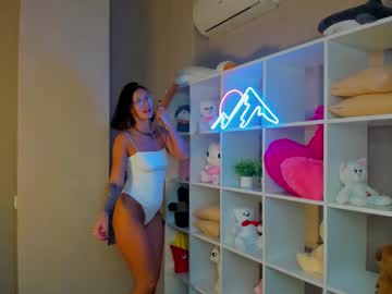Esther_Lewiss Chaturbate stream image from May 08, 2025