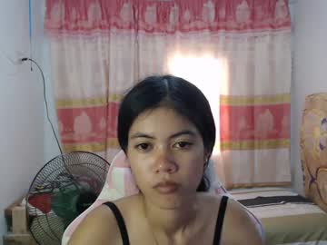 Pinay_Karren stream image from May 08, 2025