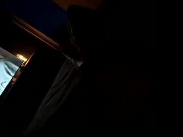 Triple088 Chaturbate stream image from May 08, 2025