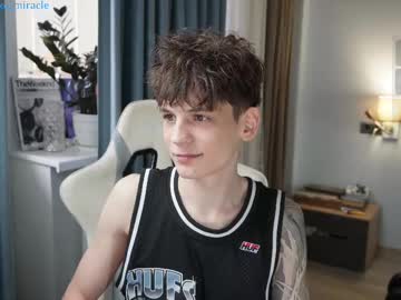 Aiko_Miracle Chaturbate stream image from May 08, 2025