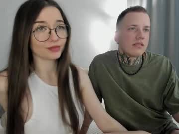 Wwow_Meow Chaturbate stream image from May 08, 2025