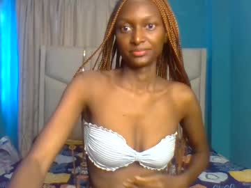 Petite_Sandra Chaturbate stream image from May 08, 2025