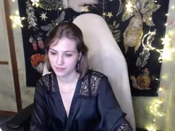 Greenwitch9 Chaturbate stream image from May 08, 2025