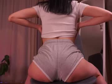 Blackplease Chaturbate stream image from May 08, 2025