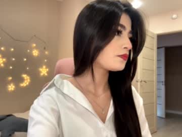 Irresistible_Dream_22 Chaturbate stream image from May 08, 2025