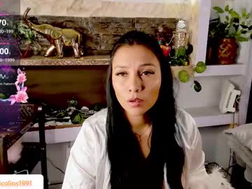 Miicheell_Colins Chaturbate stream image from May 08, 2025