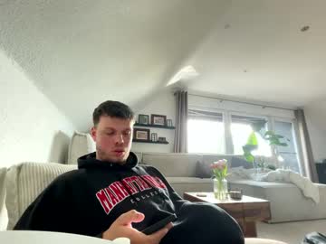 Its_Kilian Chaturbate stream image from May 08, 2025