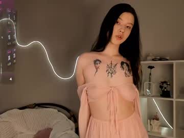 Kim_Lois Chaturbate stream image from May 08, 2025