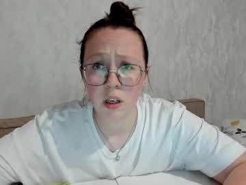 Lily_Cheys Chaturbate stream image from May 08, 2025