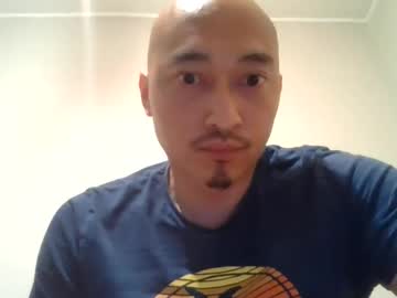 Moppd Chaturbate stream image from May 08, 2025