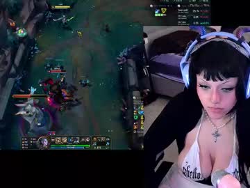 Thiccdolll Chaturbate stream image from May 08, 2025