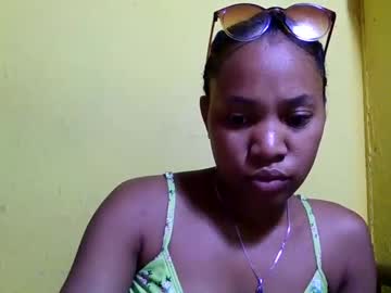 Jonela012 Chaturbate stream image from May 08, 2025