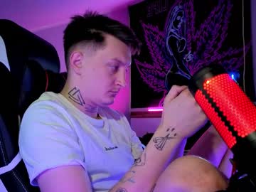 Michael_Burton Chaturbate stream image from May 08, 2025