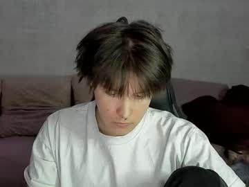 Miya_Chinen Chaturbate stream image from May 08, 2025