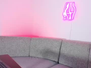 Rosennpark Chaturbate stream image from May 08, 2025