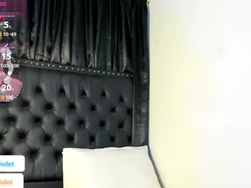 Violet_Curvy1 Chaturbate stream image from May 08, 2025