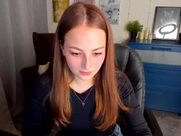Zoegilbraith Chaturbate stream image from May 08, 2025