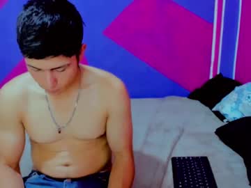 Cameron_Re Chaturbate stream image from May 08, 2025