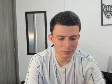Iker_Maximus Chaturbate stream image from May 08, 2025