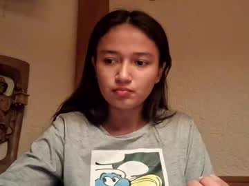 Jazmin_Blue_ Chaturbate stream image from May 08, 2025