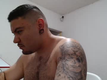 Herecomesthehoney Chaturbate stream image from May 08, 2025