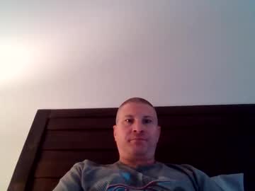 Rbwc1980 Chaturbate stream image from May 08, 2025