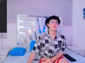 Ethan_Sinclair Chaturbate stream image from May 08, 2025