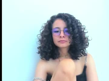 Emma_Belle02 Chaturbate stream image from May 08, 2025