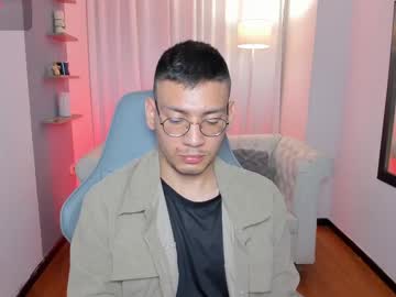 Manu_Hm Chaturbate stream image from May 08, 2025