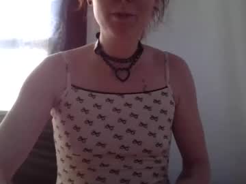 Prettykitty402 Chaturbate stream image from May 08, 2025