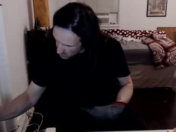 Saintreeves Chaturbate stream image from May 09, 2025
