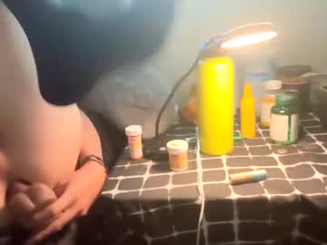 Hard4u32552248 Chaturbate stream image from May 09, 2025