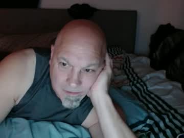 Robpzombie Chaturbate stream image from May 09, 2025