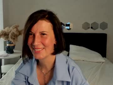 Lia_Reyn Chaturbate stream image from May 09, 2025
