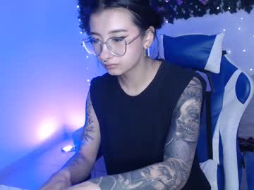 Niki_Foxy Chaturbate stream image from May 09, 2025
