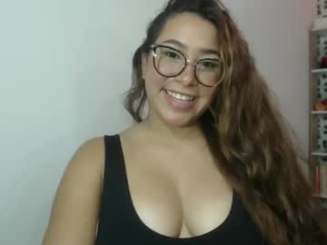 Sofi4__ Chaturbate stream image from May 09, 2025