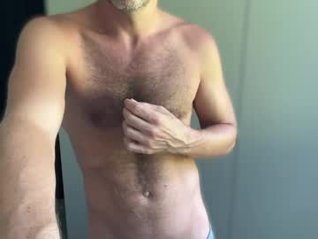 Benb8484 Chaturbate stream image from May 09, 2025