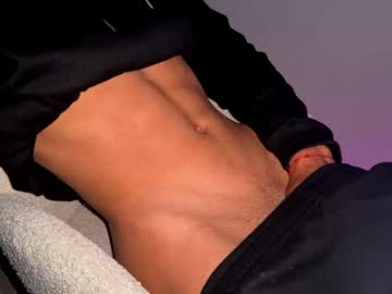 Coitzzz Chaturbate stream image from May 09, 2025