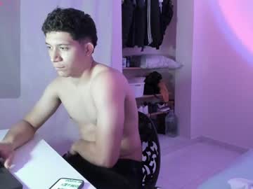 2bodies_J Chaturbate stream image from May 09, 2025