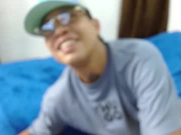 Kymberlyandtayler Chaturbate stream image from May 09, 2025