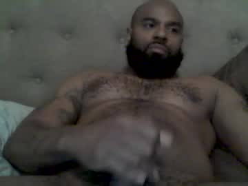 Well_Off Chaturbate stream image from May 09, 2025