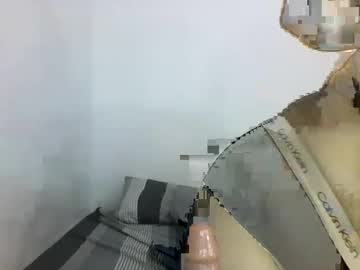 Yuriviii Chaturbate stream image from May 09, 2025