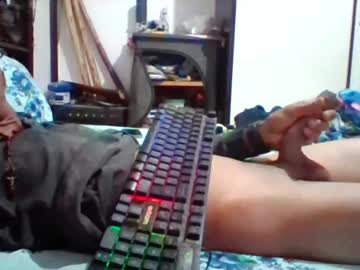 Lau_Laerte Chaturbate stream image from May 09, 2025