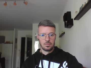 Minka28 Chaturbate stream image from May 09, 2025