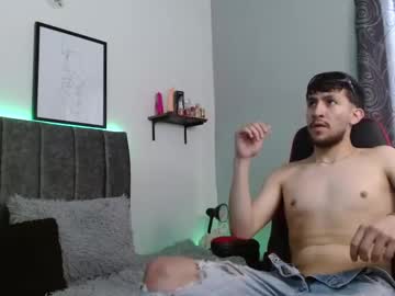 Little_Maiky Chaturbate stream image from May 09, 2025
